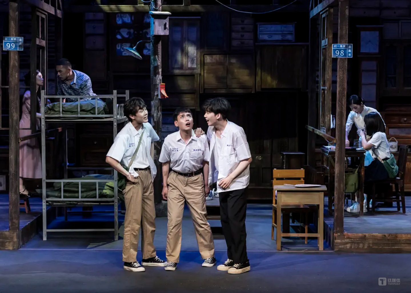 舞台剧《宝岛一村》官方剧照