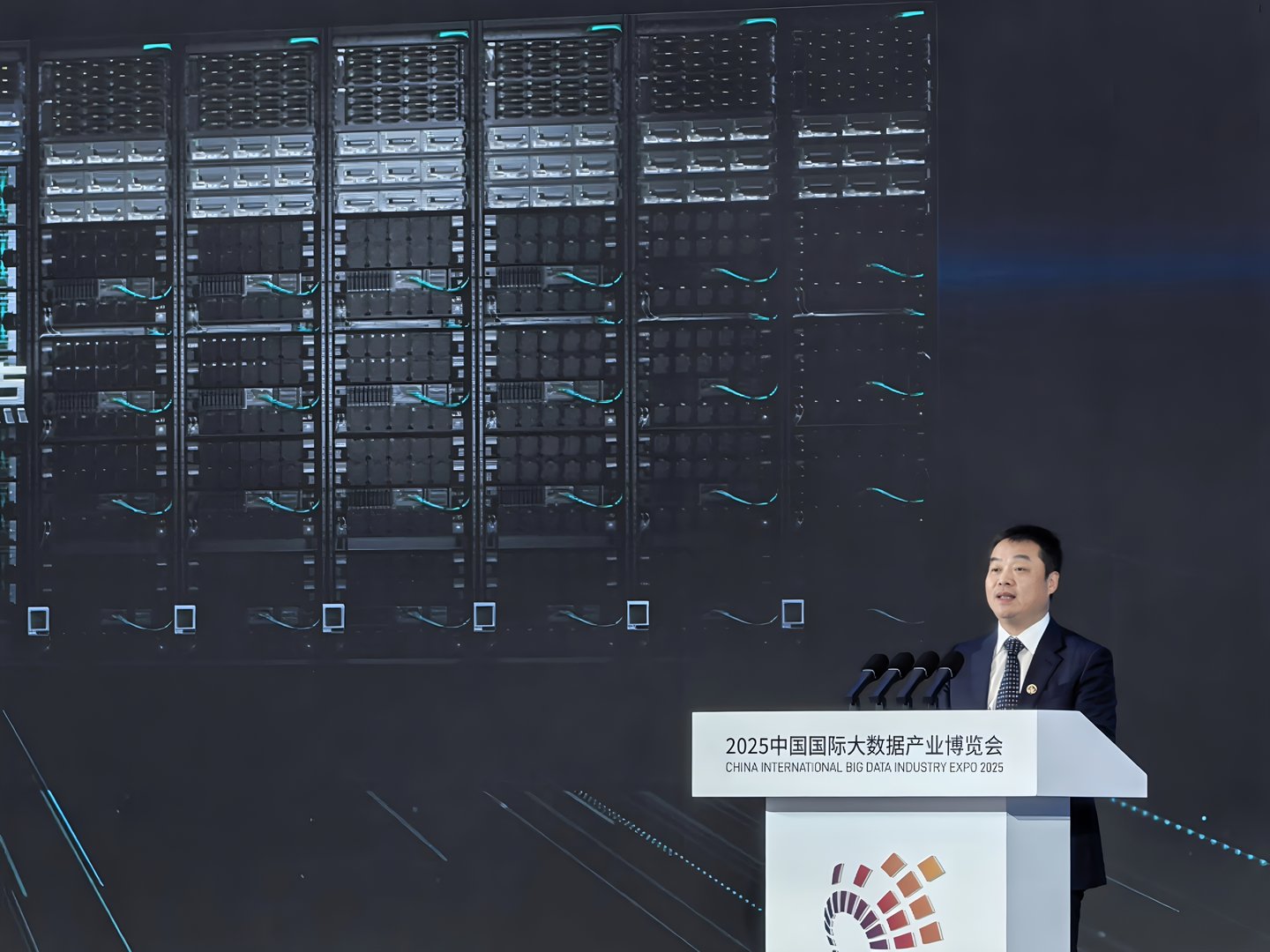 华为常务董事、华为云计算CEO张平安