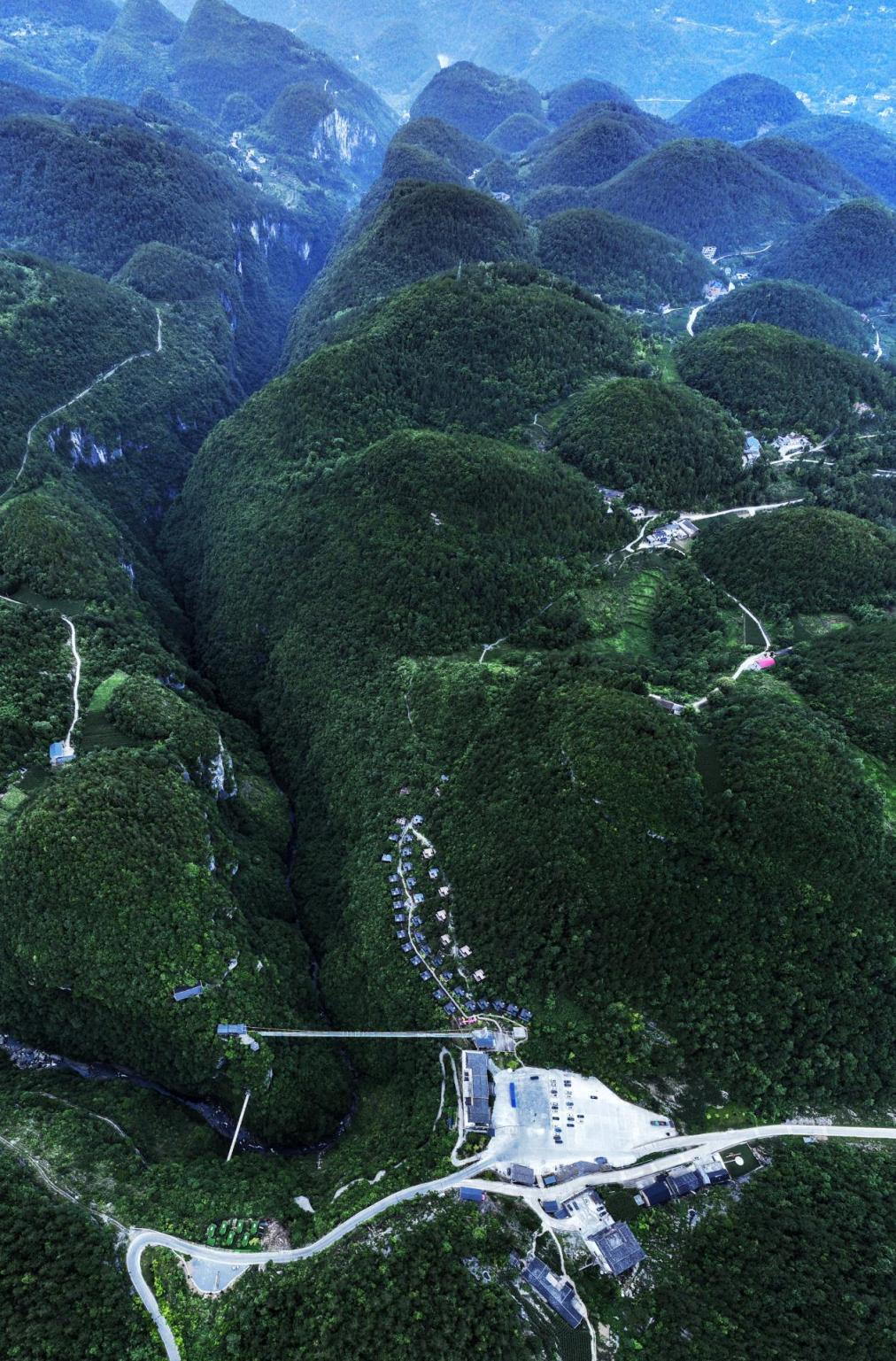 地心谷景区全景 地心谷全景 摄影 史建文.png