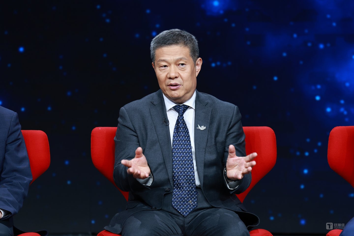 第十四届全国政协委员中国社会科学院经济研究所研究员黄群慧