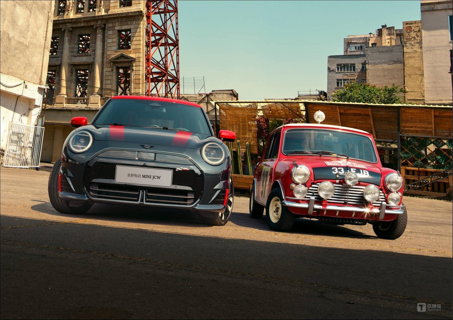 全新MINI与经典MINI